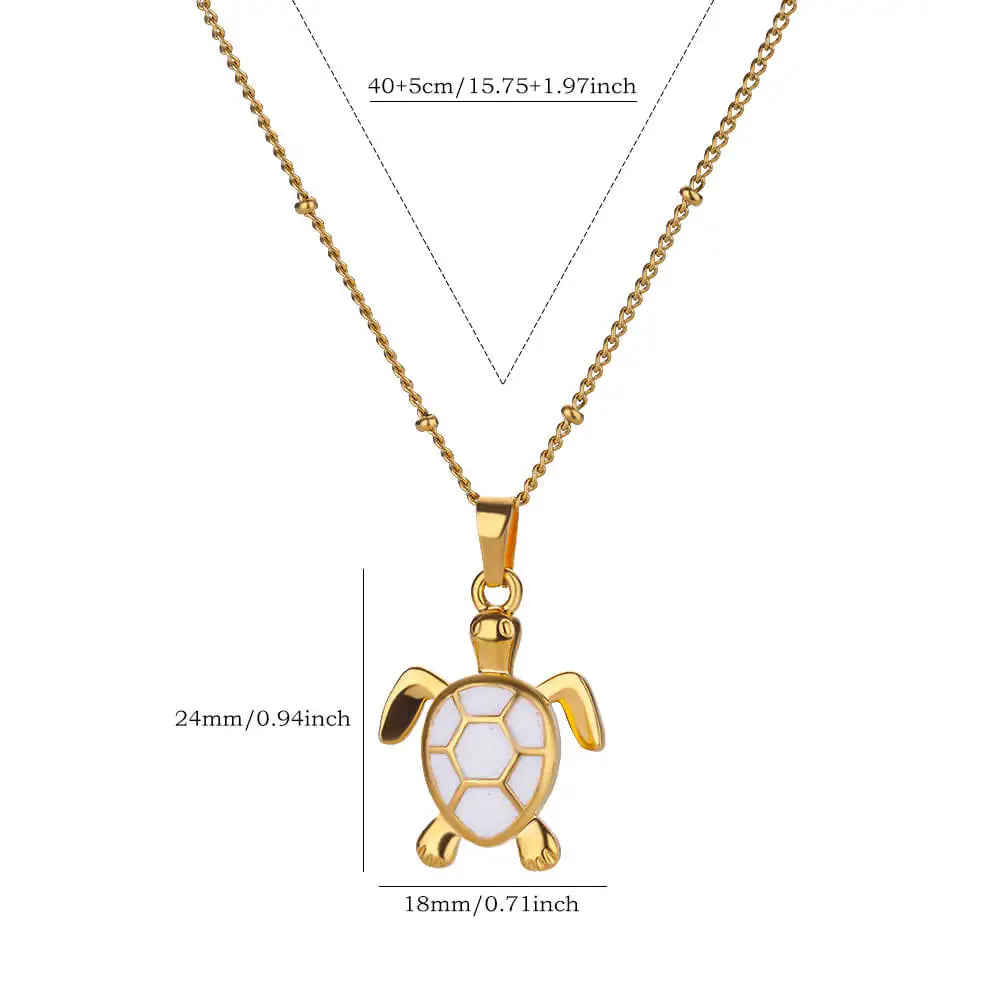 Collar con colgante de tortuga